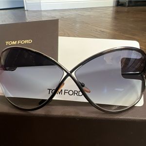 AUTHENTIC TOM FORD SUNGLASSES